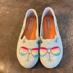 Bobs from sketcher. Kitty cat